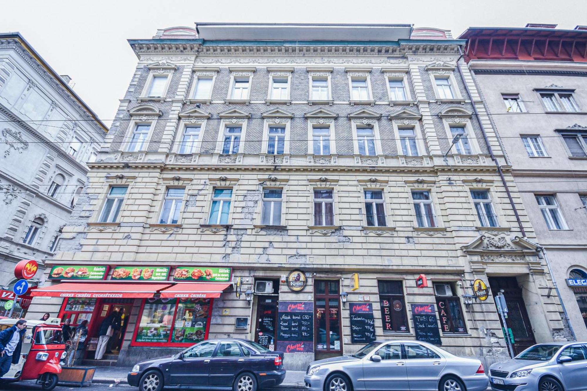 Roof Top Penthouse Apartment Budapest Exterior photo